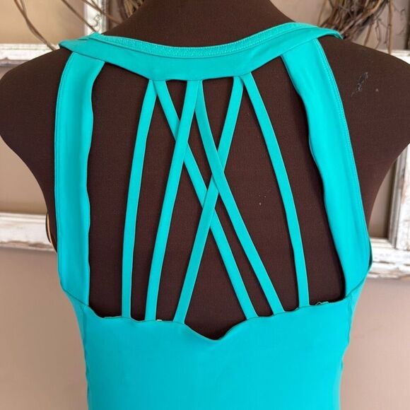 Toad and co aquaflex green dress size medium strappy built in bra athletic sport - Picture 5 of 10